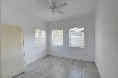 707 SW 9th Court Delray Beach FL 33444