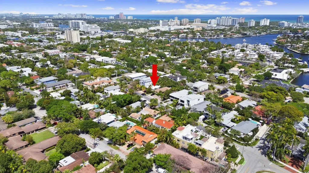 634 NE 17th Way Fort Lauderdale FL 33304
