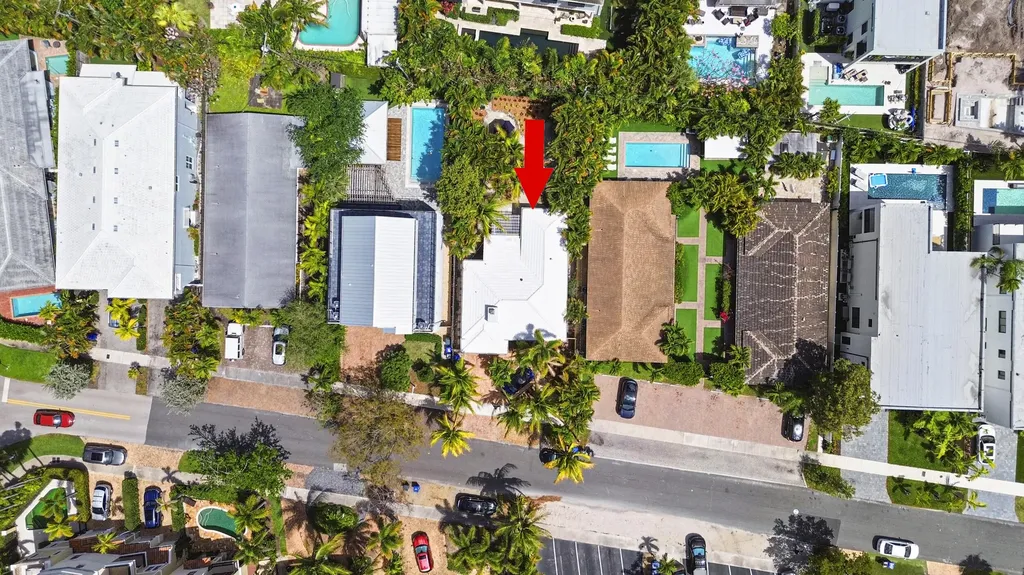 634 NE 17th Way Fort Lauderdale FL 33304