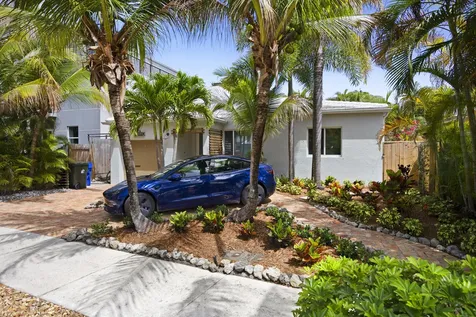 634 NE 17th Way Fort Lauderdale FL 33304