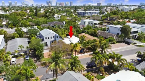 634 NE 17th Way Fort Lauderdale FL 33304