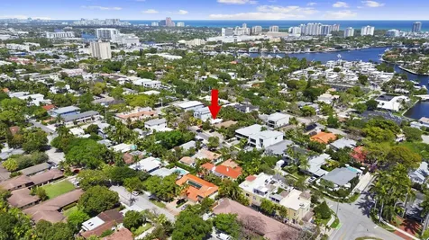 634 NE 17th Way Fort Lauderdale FL 33304
