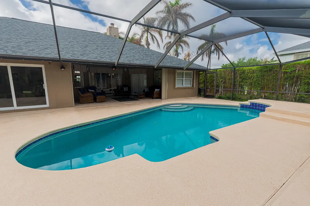441 SE Pine Road Port St Lucie FL 34984