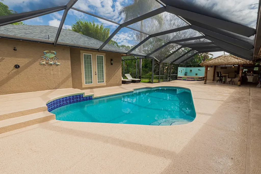 441 SE Pine Road Port St Lucie FL 34984