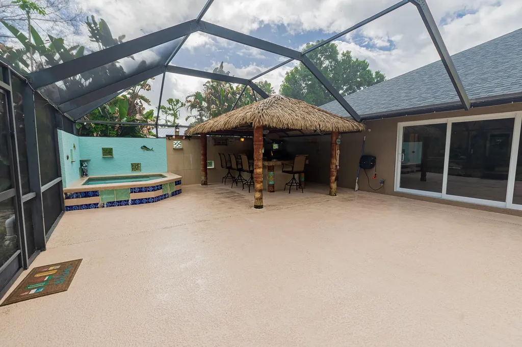 441 SE Pine Road Port St Lucie FL 34984