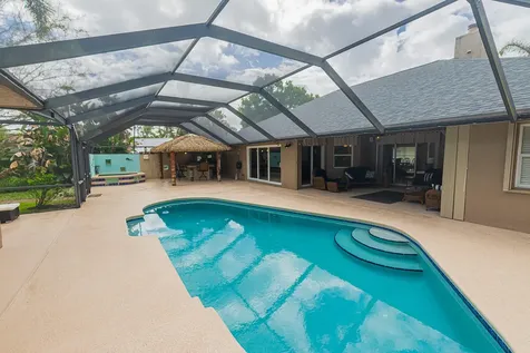 441 SE Pine Road Port St Lucie FL 34984