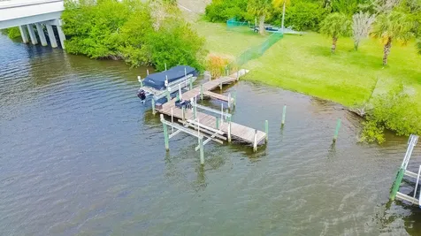 441 SE Pine Road Port St Lucie FL 34984