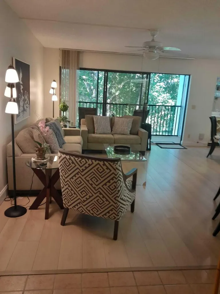 1605 S Us Highway 1 Jupiter FL 33477