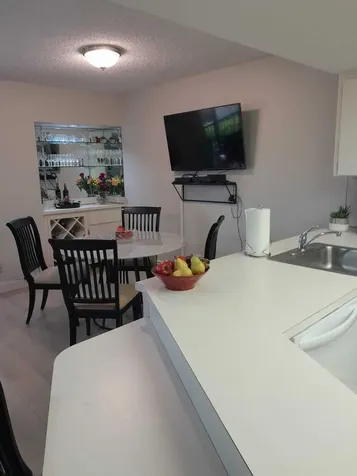 1605 S Us Highway 1 Jupiter FL 33477