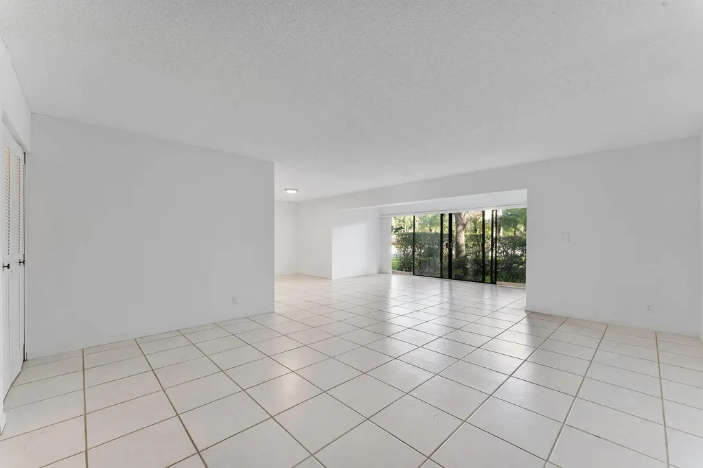 6612 Burning Wood Drive Boca Raton FL 33433