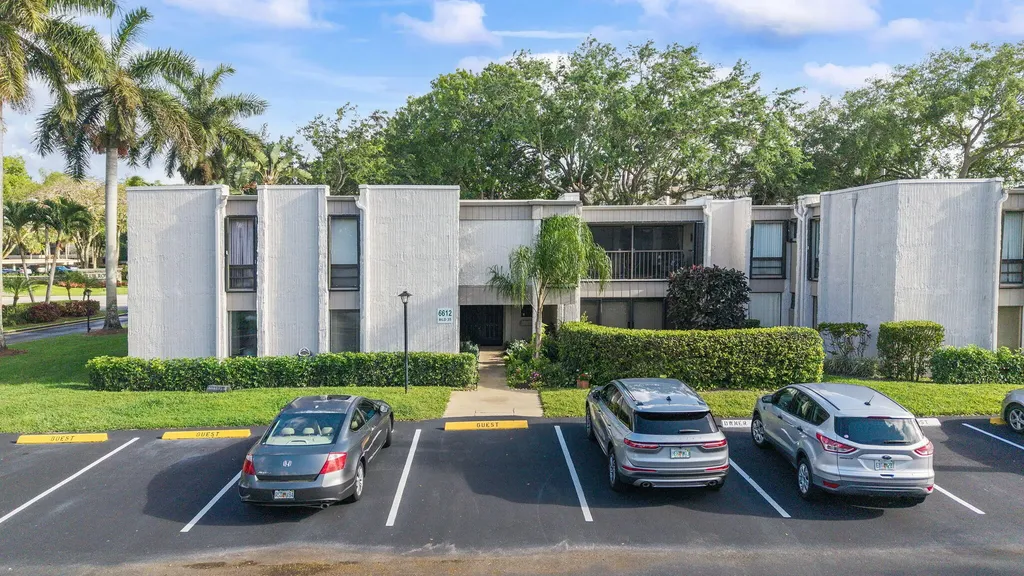 6612 Burning Wood Drive Boca Raton FL 33433
