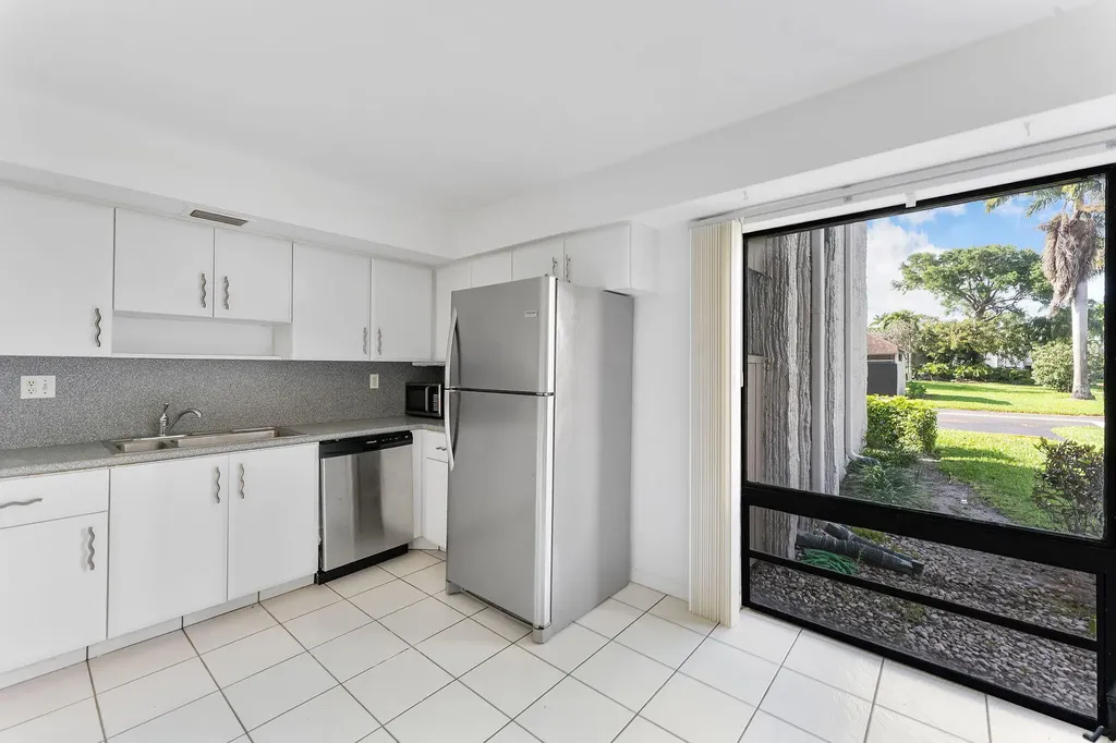 6612 Burning Wood Drive Boca Raton FL 33433