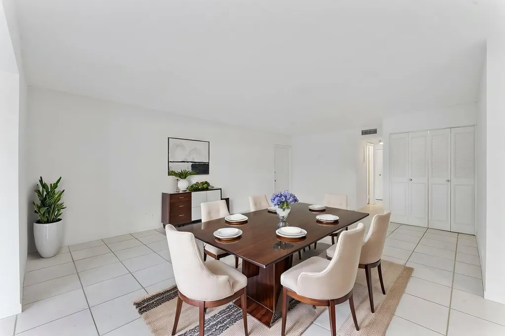 6612 Burning Wood Drive Boca Raton FL 33433