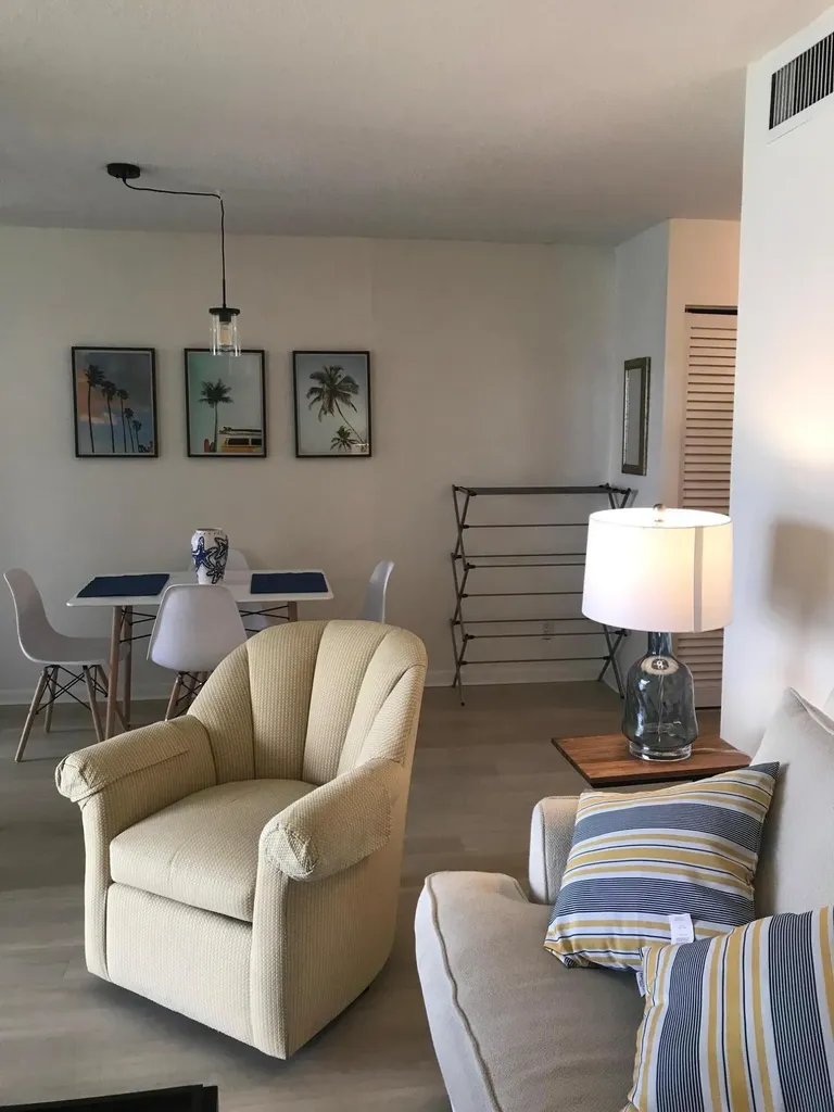 353 S Us Highway 1 Jupiter FL 33477
