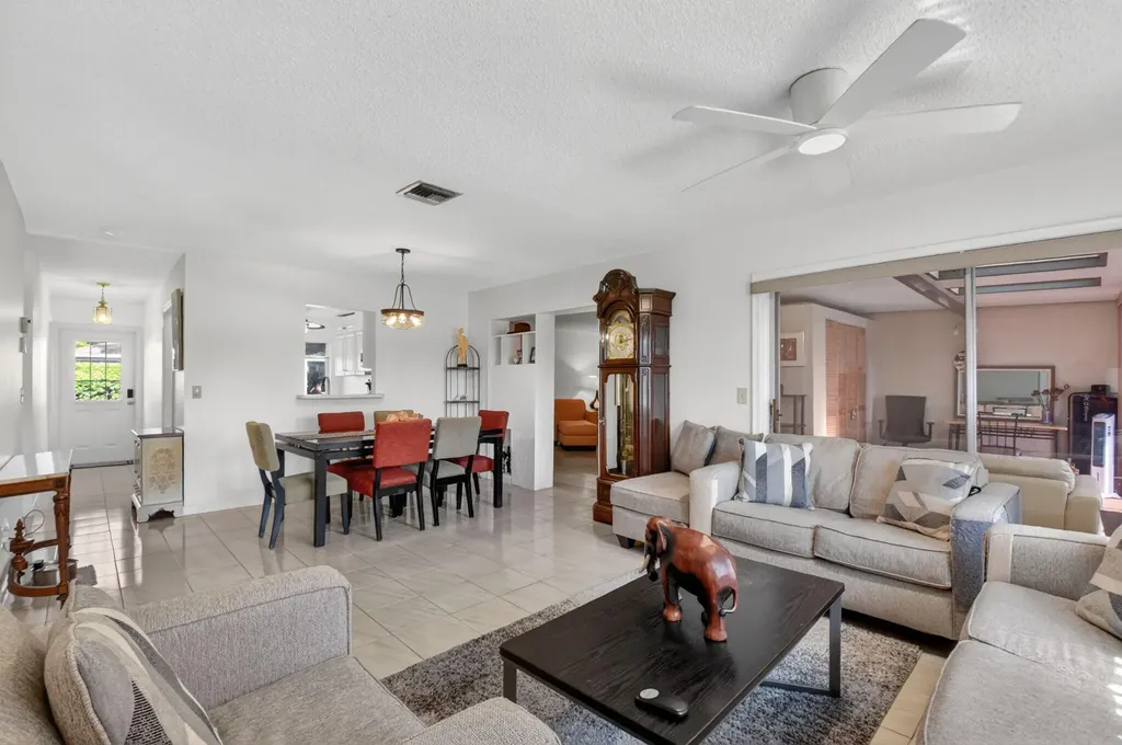 14723 Wildflower Lane Delray Beach FL 33446