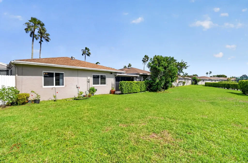 14723 Wildflower Lane Delray Beach FL 33446