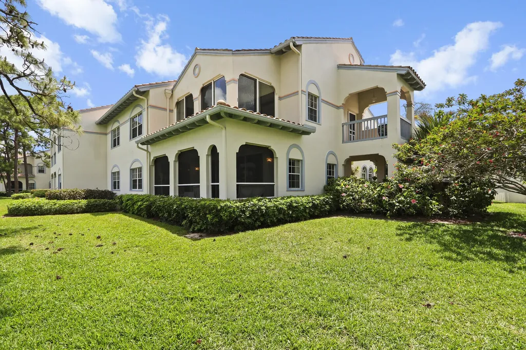 301 S Ryder Cup Circle Palm Beach Gardens FL 33418
