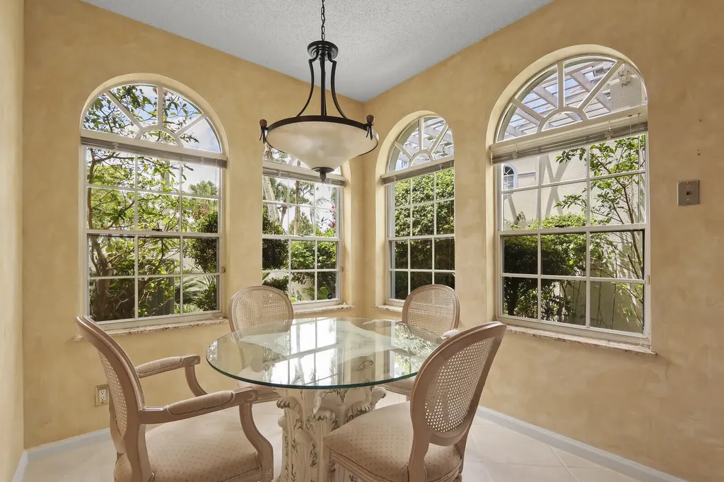 301 S Ryder Cup Circle Palm Beach Gardens FL 33418