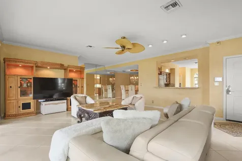 301 S Ryder Cup Circle Palm Beach Gardens FL 33418