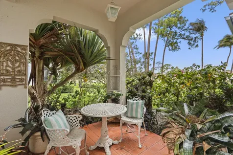 301 S Ryder Cup Circle Palm Beach Gardens FL 33418