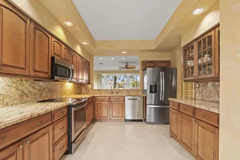 301 S Ryder Cup Circle Palm Beach Gardens FL 33418