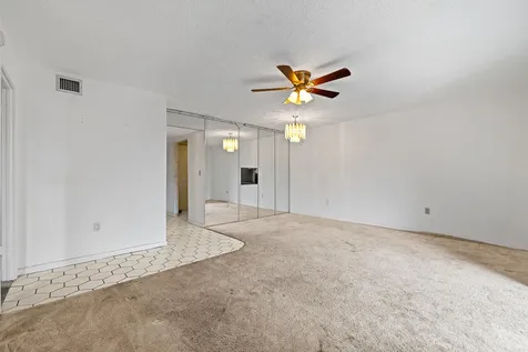 8260 SW 24th Street North Lauderdale FL 33068