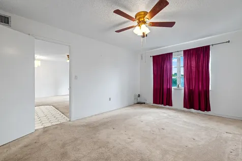 8260 SW 24th Street North Lauderdale FL 33068