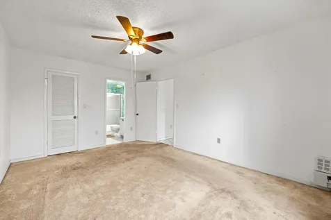 8260 SW 24th Street North Lauderdale FL 33068