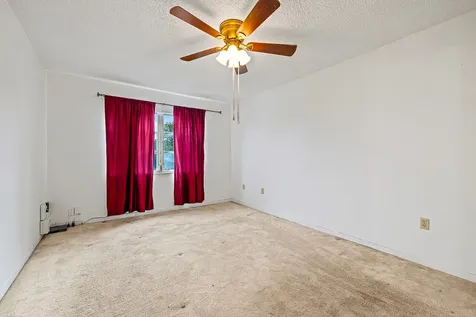 8260 SW 24th Street North Lauderdale FL 33068