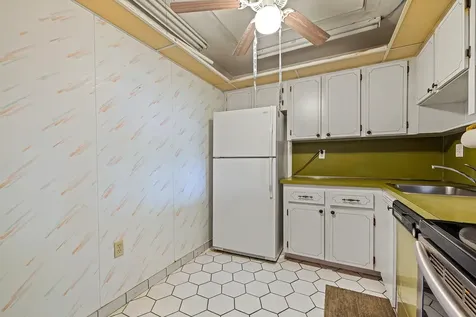 8260 SW 24th Street North Lauderdale FL 33068