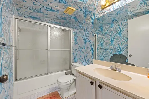 8260 SW 24th Street North Lauderdale FL 33068
