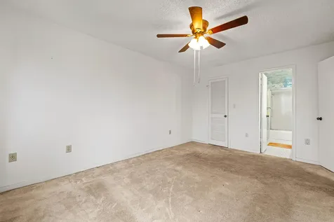 8260 SW 24th Street North Lauderdale FL 33068