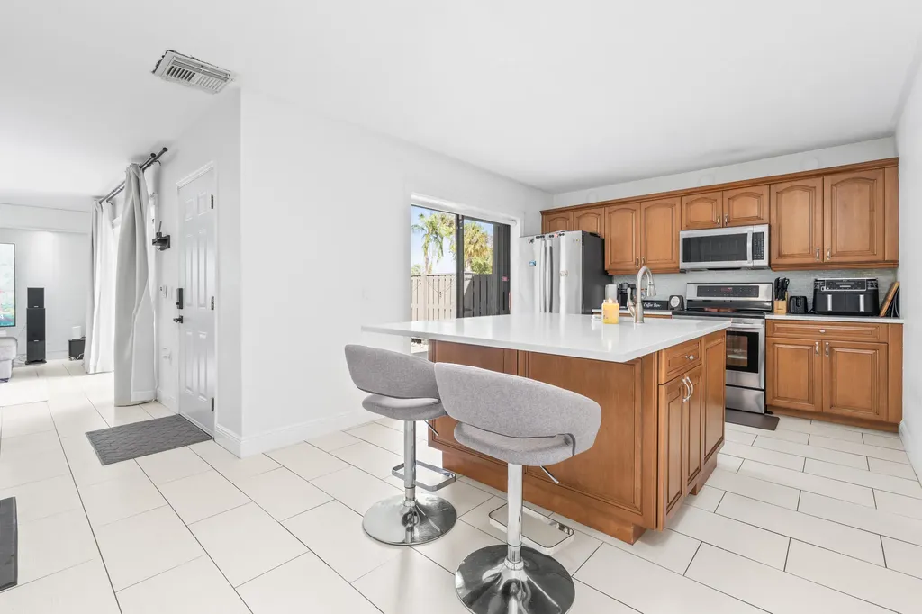 3611 36th Way West Palm Beach FL 33407