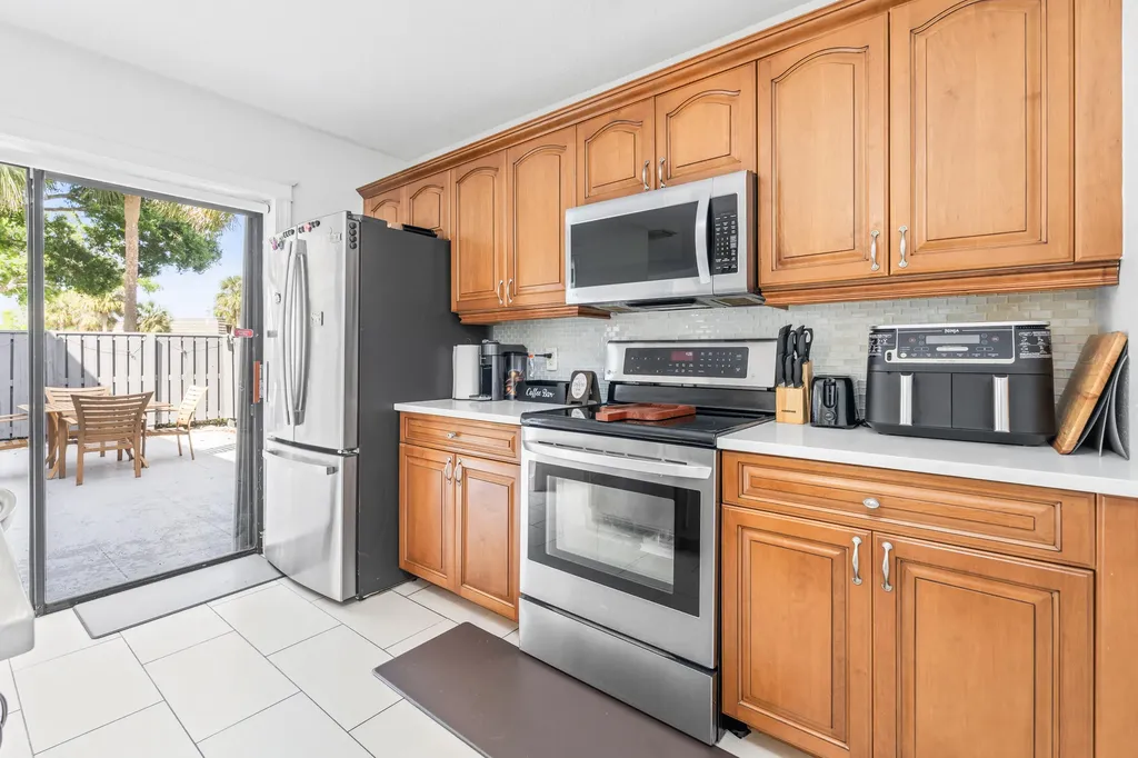 3611 36th Way West Palm Beach FL 33407