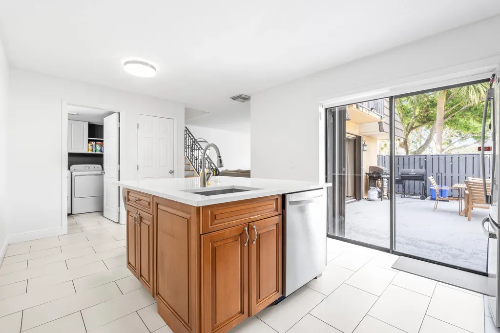 3611 36th Way West Palm Beach FL 33407