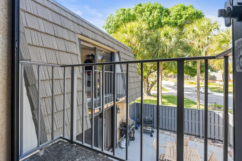 3611 36th Way West Palm Beach FL 33407