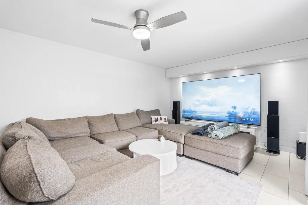 3611 36th Way West Palm Beach FL 33407