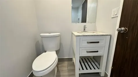 16450 NW 2nd Avenue Miami FL 33169