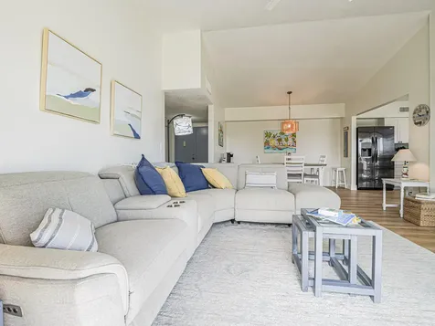 3206 S Lakeview Circle Hutchinson Island FL 34949