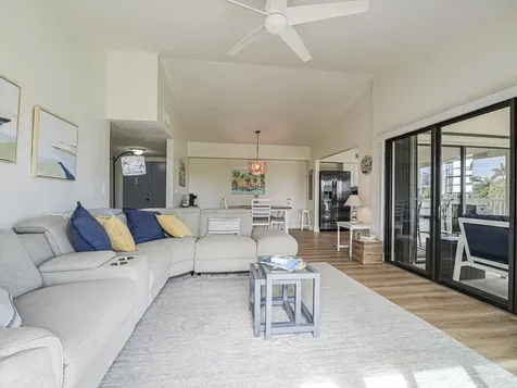 3206 S Lakeview Circle Hutchinson Island FL 34949