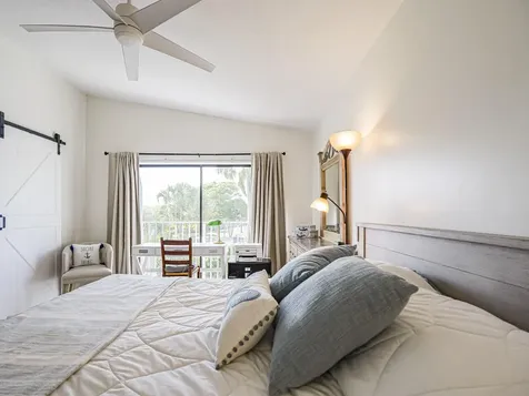 3206 S Lakeview Circle Hutchinson Island FL 34949