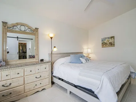 3206 S Lakeview Circle Hutchinson Island FL 34949