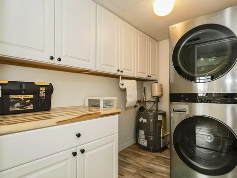 3206 S Lakeview Circle Hutchinson Island FL 34949