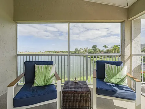 3206 S Lakeview Circle Hutchinson Island FL 34949