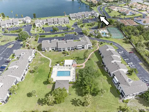 3206 S Lakeview Circle Hutchinson Island FL 34949