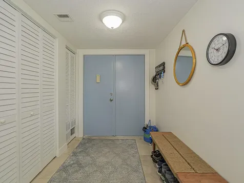 3206 S Lakeview Circle Hutchinson Island FL 34949