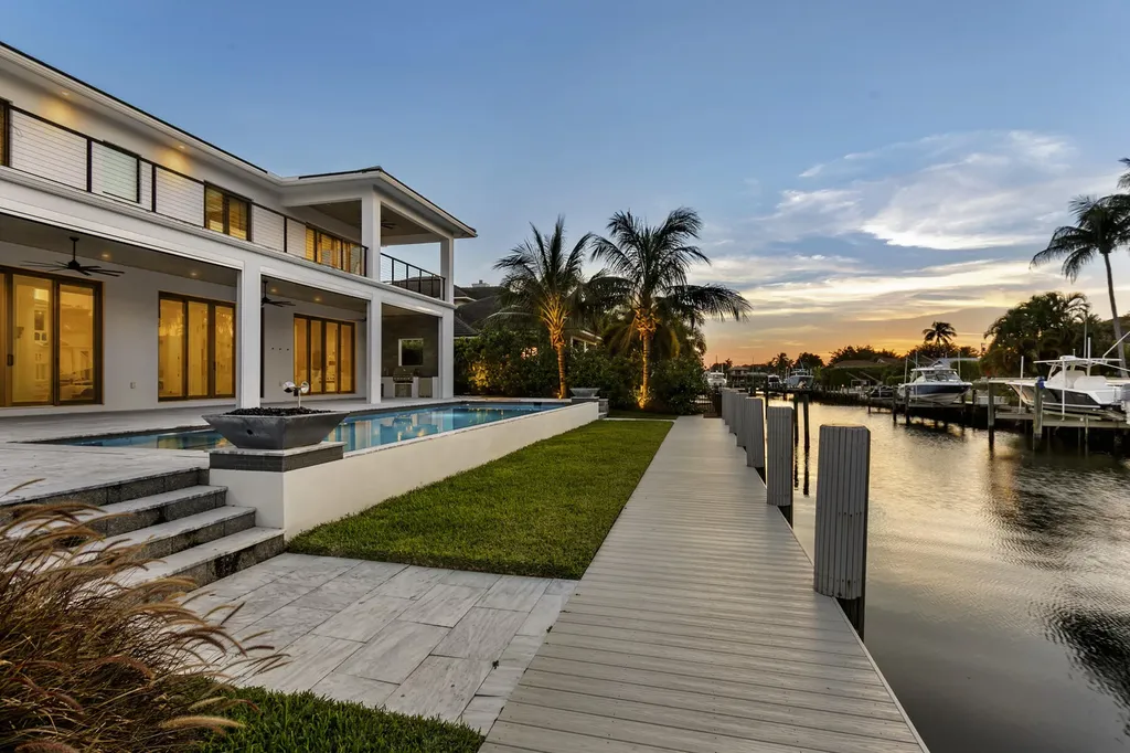 619 Riverside Road North Palm Beach FL 33408