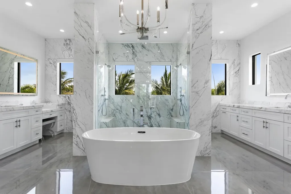 619 Riverside Road North Palm Beach FL 33408