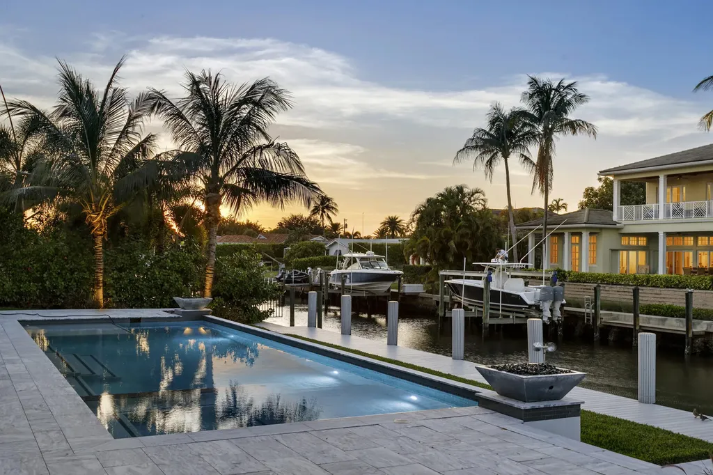 619 Riverside Road North Palm Beach FL 33408
