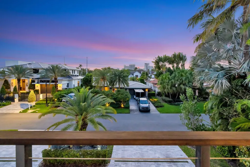 334 Isle Of Capri Drive Fort Lauderdale FL 33301